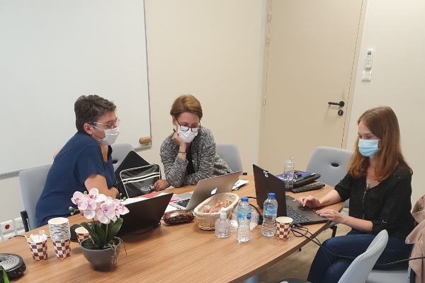 Carine Barbey (auditrice SGS), Mathilde Pulh (responsable Master MATC), Adèle Grégoire (responsable qualité)